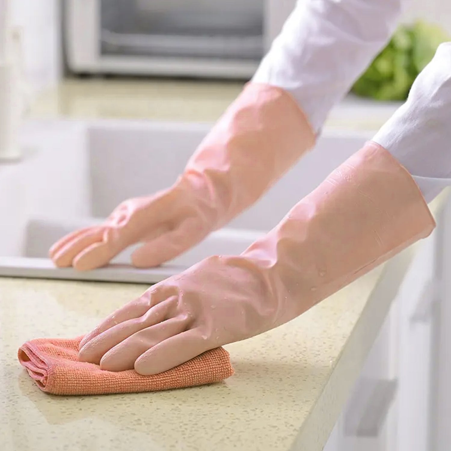 Rubber cleaning gloves for various tasks Rubber cleaning gloves for various tasks